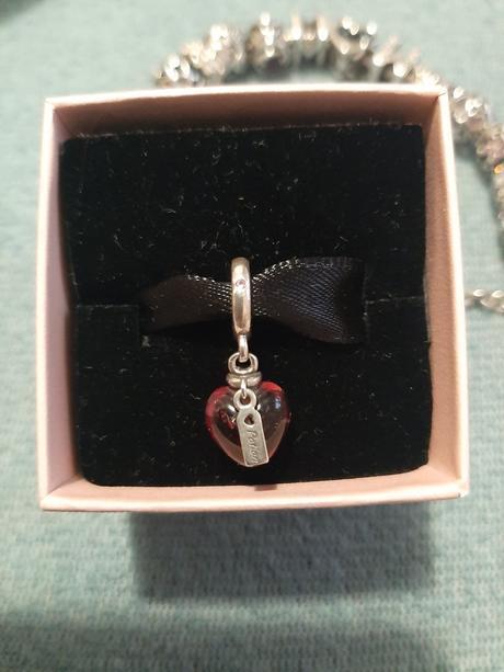 Predám pandora prívesok, pandora