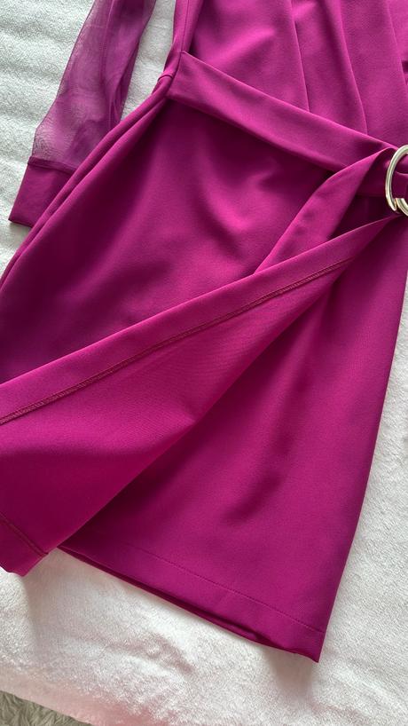 Fuksiové elegantné šaty, s