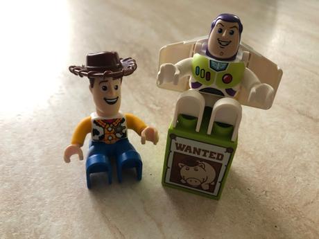 Lego duplo toy story, woody a buzz, top stav, 
