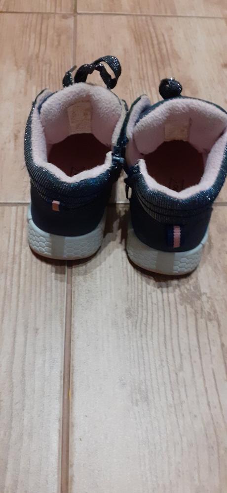 Prechodné topánky, 25