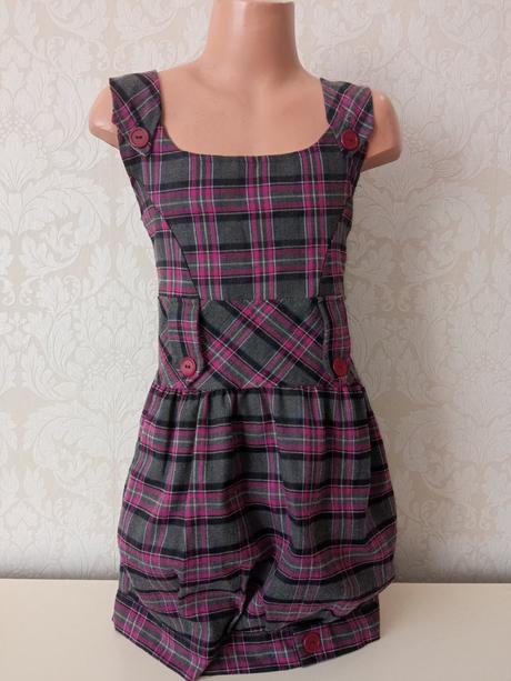Dievčenské kockované šaty, 122