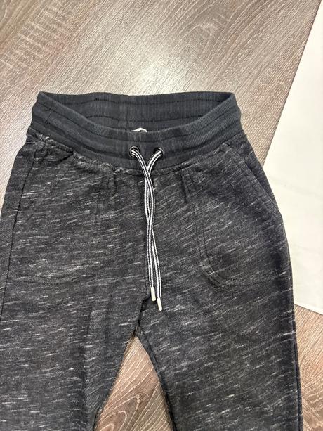 H&m a marvel teplaky č.116, h&m,116