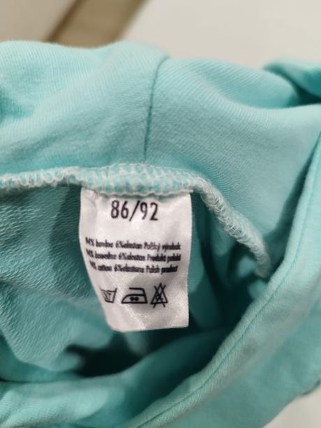 Mikina s uškami, 86