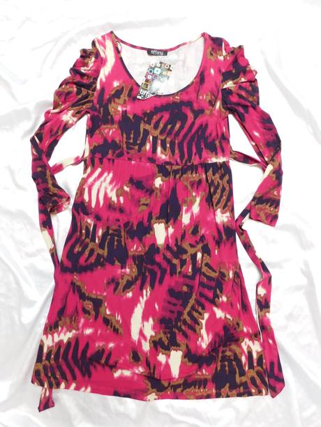 Kvalitne velmi pekne šaty, 36 / s