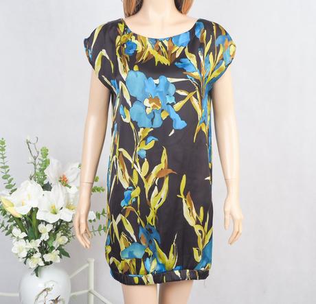 Letné saténové šaty viceversa, 40