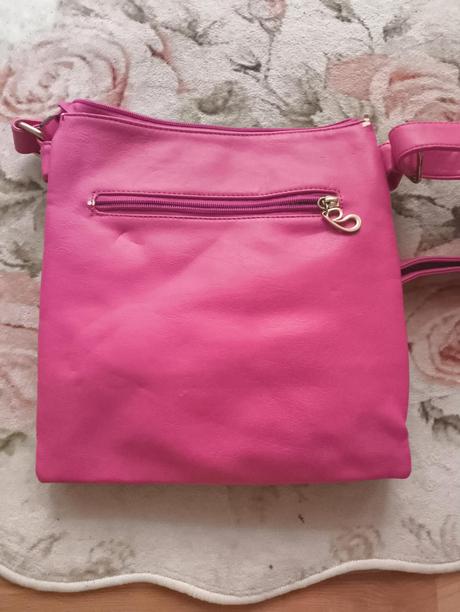 Crossbody,