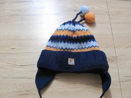 Čiapka s brmbolcami, 86