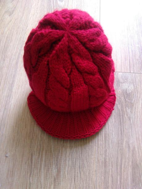 Čiapka so šiltom, s