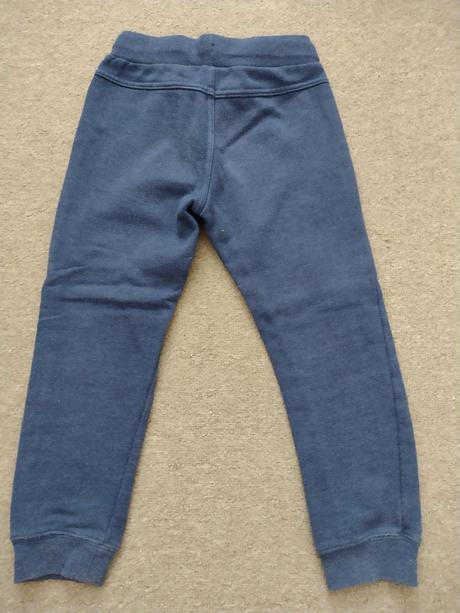 Teplaky 3ks, vel. 116, f&f,116