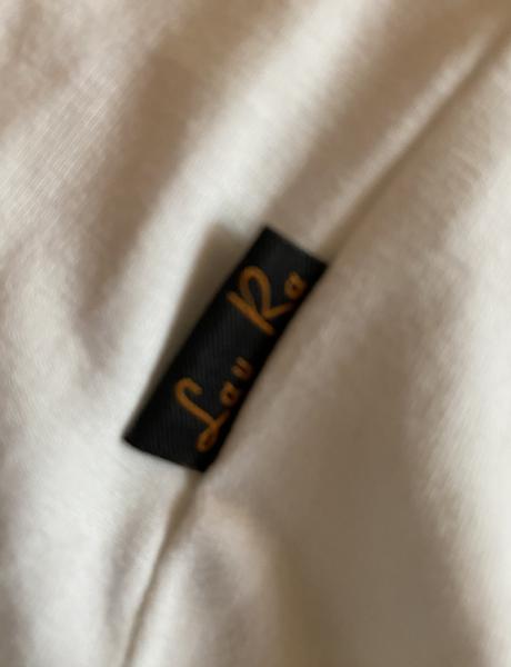 Kvalitné tričko s kamienkami lau ra v. l/xl, l