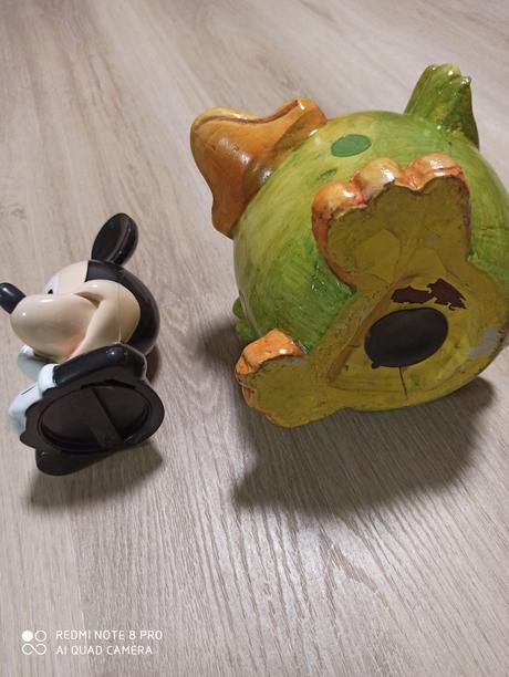 Pokladničky sliepka a mickey,