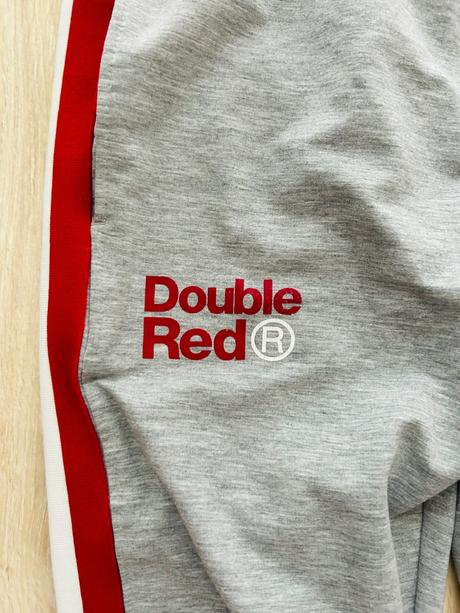 Štýlové teplákové nohavice double red,pc 44,95 eur, s