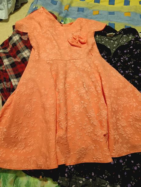 Balik veci vel. 146/152 už aj s poštou 7 ks, 140–152