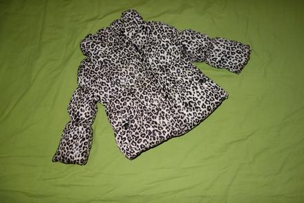 Leopardia zimna bundicka, 86