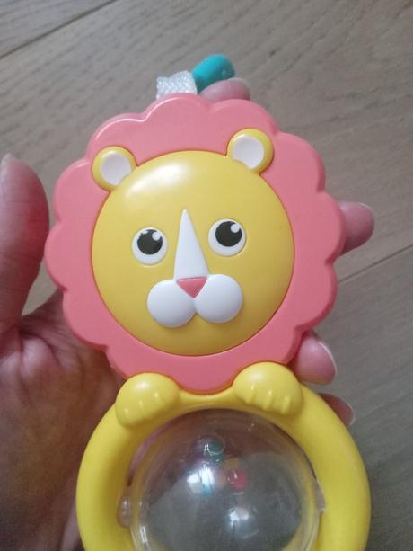 Hrkálka na zavesenie lev - bright starts,