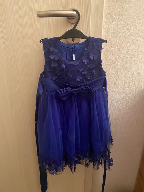 Slavnostne saty-dievca-3r, 104