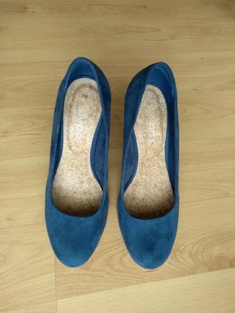 Krásne lodičky, 38