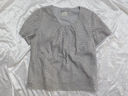 Pekna kvalitna bluzka, 40
