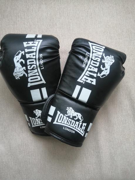 Boxerské rukavice lonsdale, 