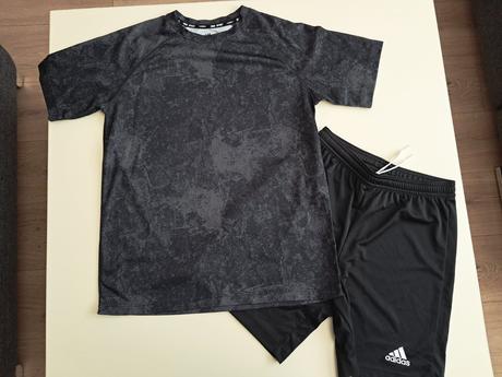 Futbalový dres v 146/152, adidas,146