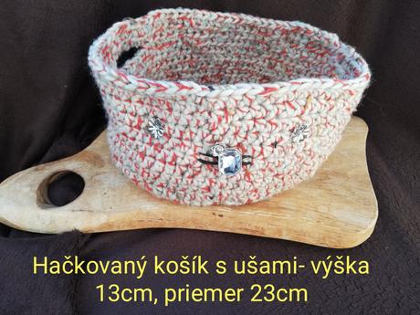 Hačkovaný košík z vlny, 