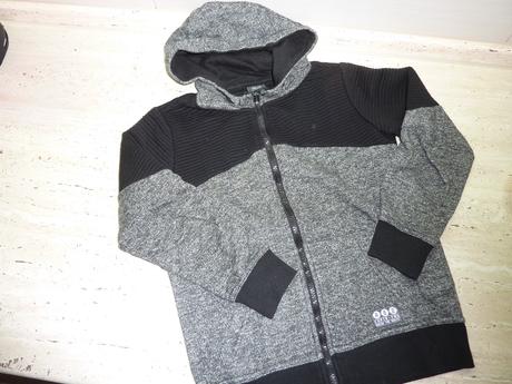 Mikina, chapter young,140