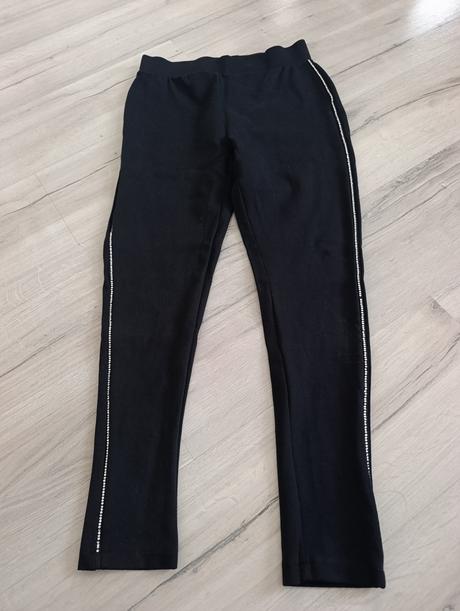 Legíny s kamienkami, sinsay,m