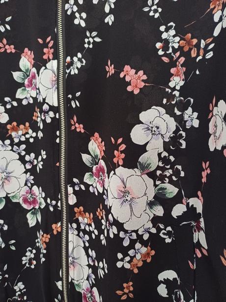 Dámska kvetovaná blúzka-bunda-bombera, 46