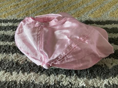 Šiltovka s flitrami 122/140, lindex,122