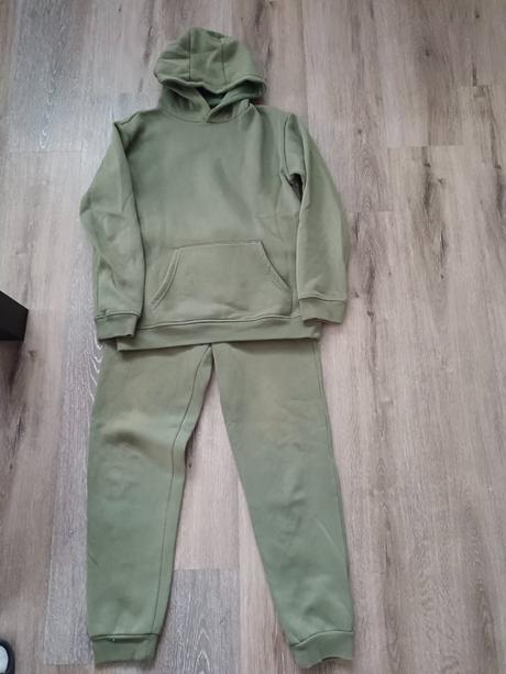 Tepláková súprava, primark,152