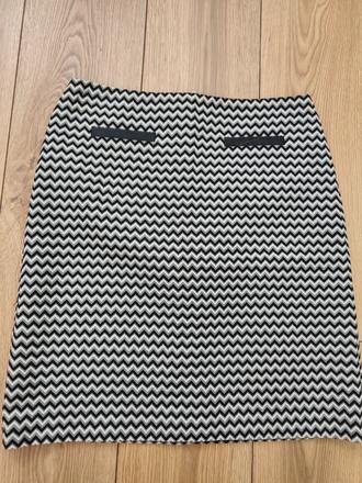 Sukna, marks & spencer,40