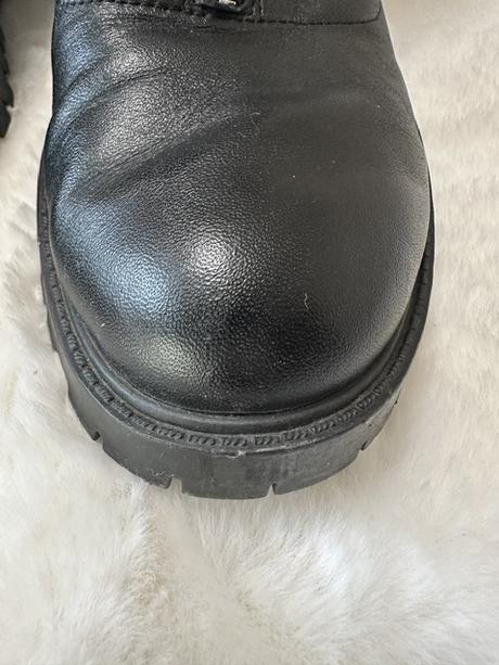Čierne mäkučké kožené workery zn. zara, zara,39