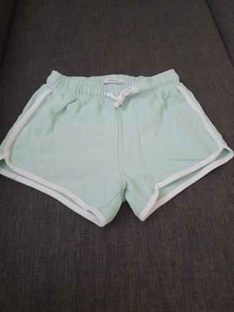 Kratase, 146/152, reserved,152