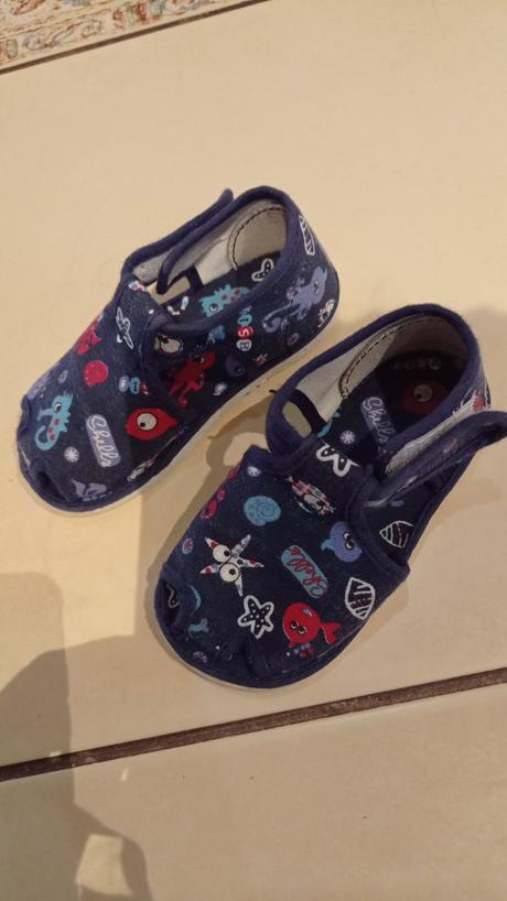 Papucky, 20