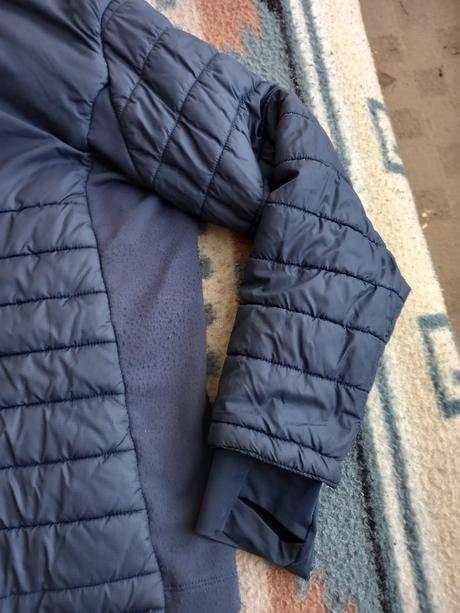 Vetrovka, decathlon,146