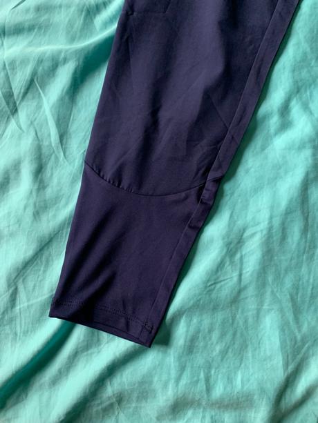 Športové nohavice, 36