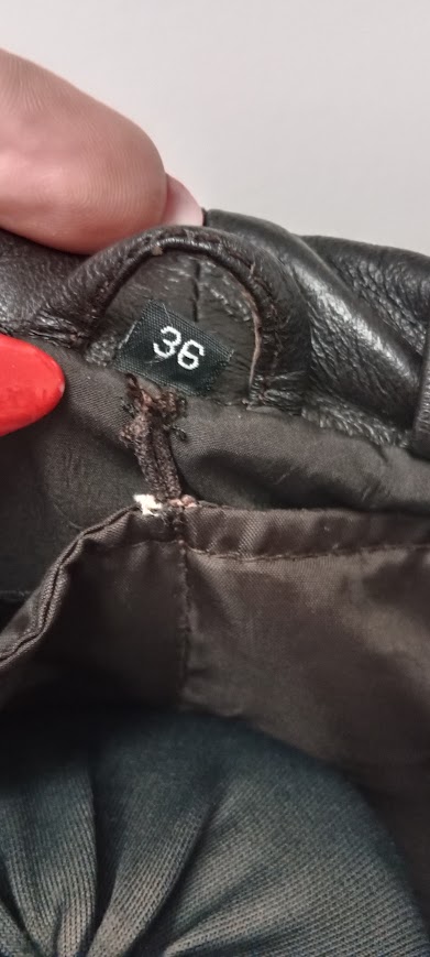 Kožený kabát vintage, 36