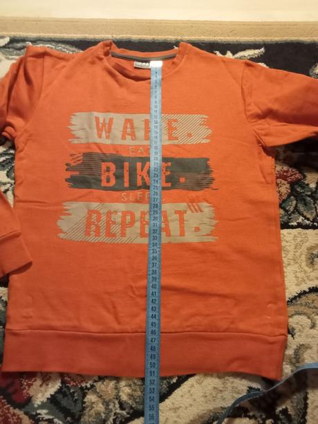 Mikina peknej tehlovej farby, pepco,140