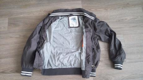 Prechodná bunda, 116