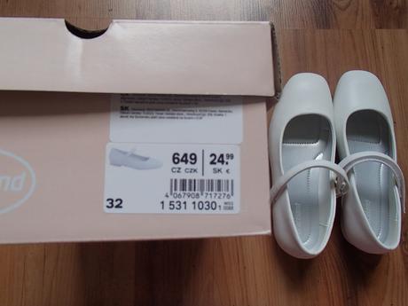 Topánky na prvé sväté prijímanie, graceland,32