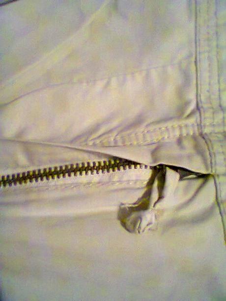 Panske nohavice cislo je 30 a 34 je uvedena , 34