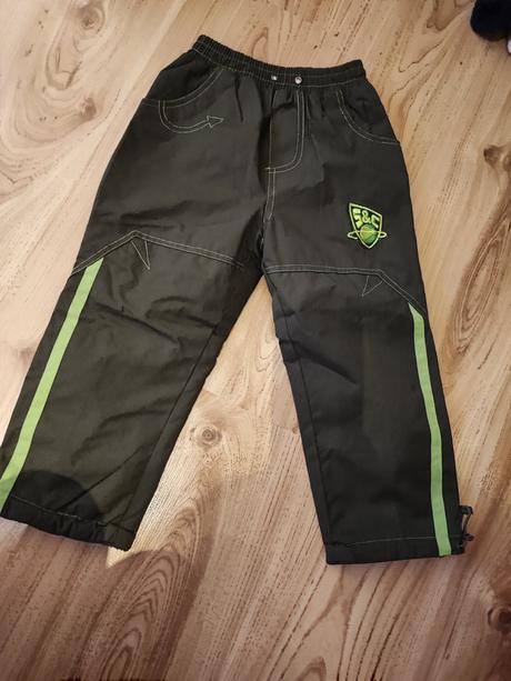 Podšité nohavice, 104