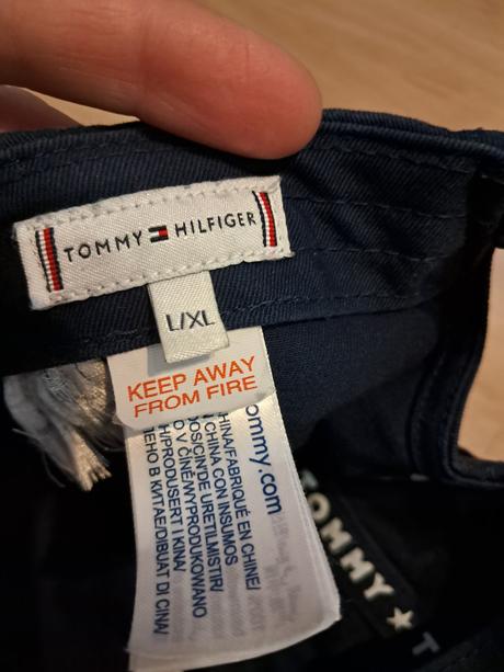 Šiltovka tommy hilfiger, tommy hilfiger,110