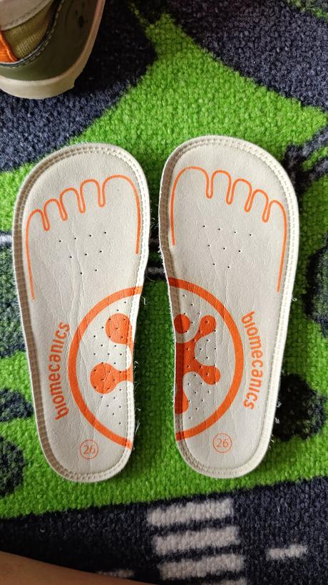 Biomecanics barefoot botasky, 26