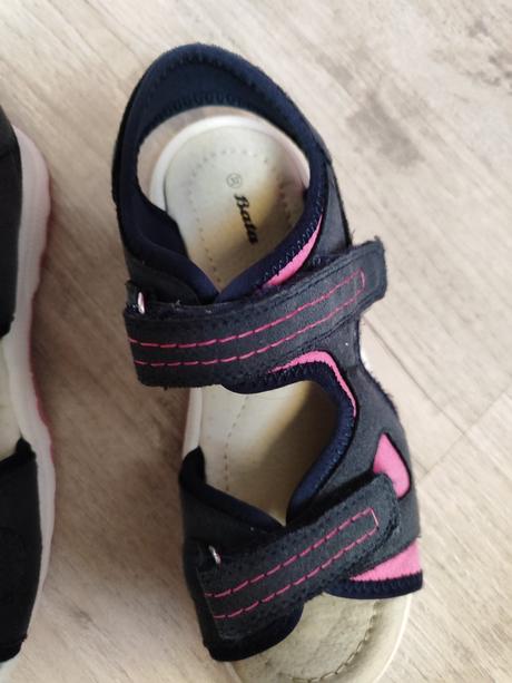 Sandále, baťa,32
