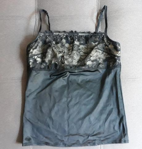 Kvalitne tieklo s cipkou, 44