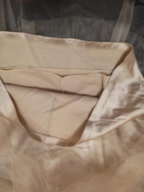 Spoločenské šaty č.42, 42