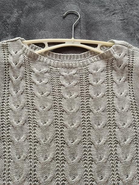 Predĺžený sivý pulóver - uni, 