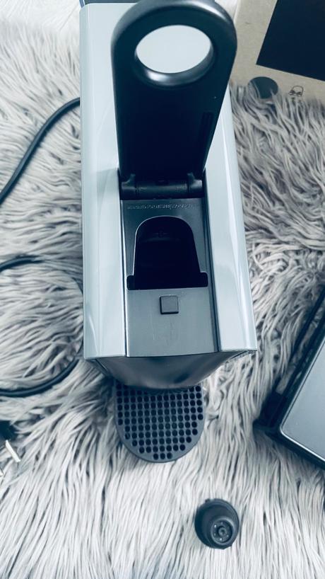 Kávovar nespresso essenza mini grey, 