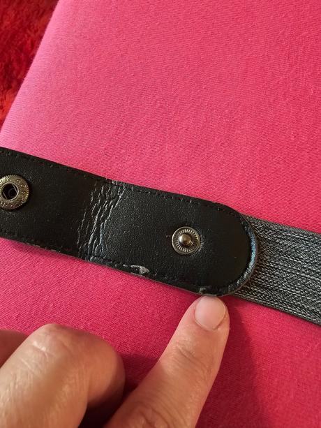 Opasok bez zapínania,